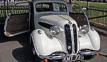 BMW 321